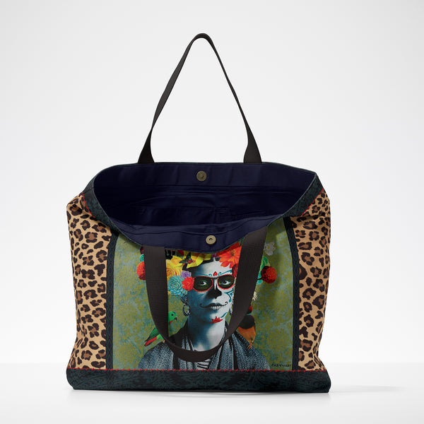 "Frida Loves Leopard Print"